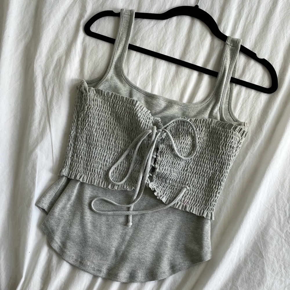 Cinq a Sept Gray Ruched Top